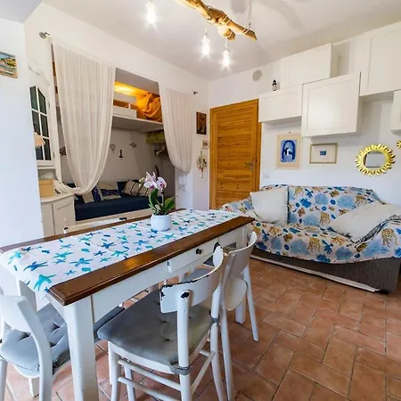Apartman Le Ginestre Di Campo *